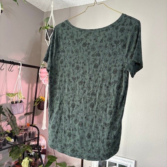 Dlp Floral Print V-Neck T-Shirt Casual Everyday Top Green Size‎ M - Picture 2 of 7